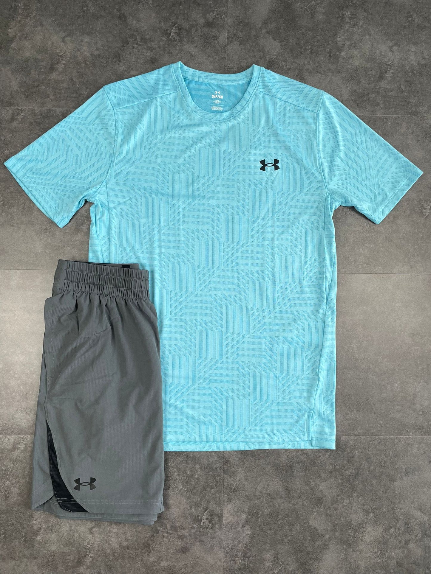 UNDER ARMOUR GEOTESSA TEE & LAUNCH SHORTS SET - SKY BLUE/GREY