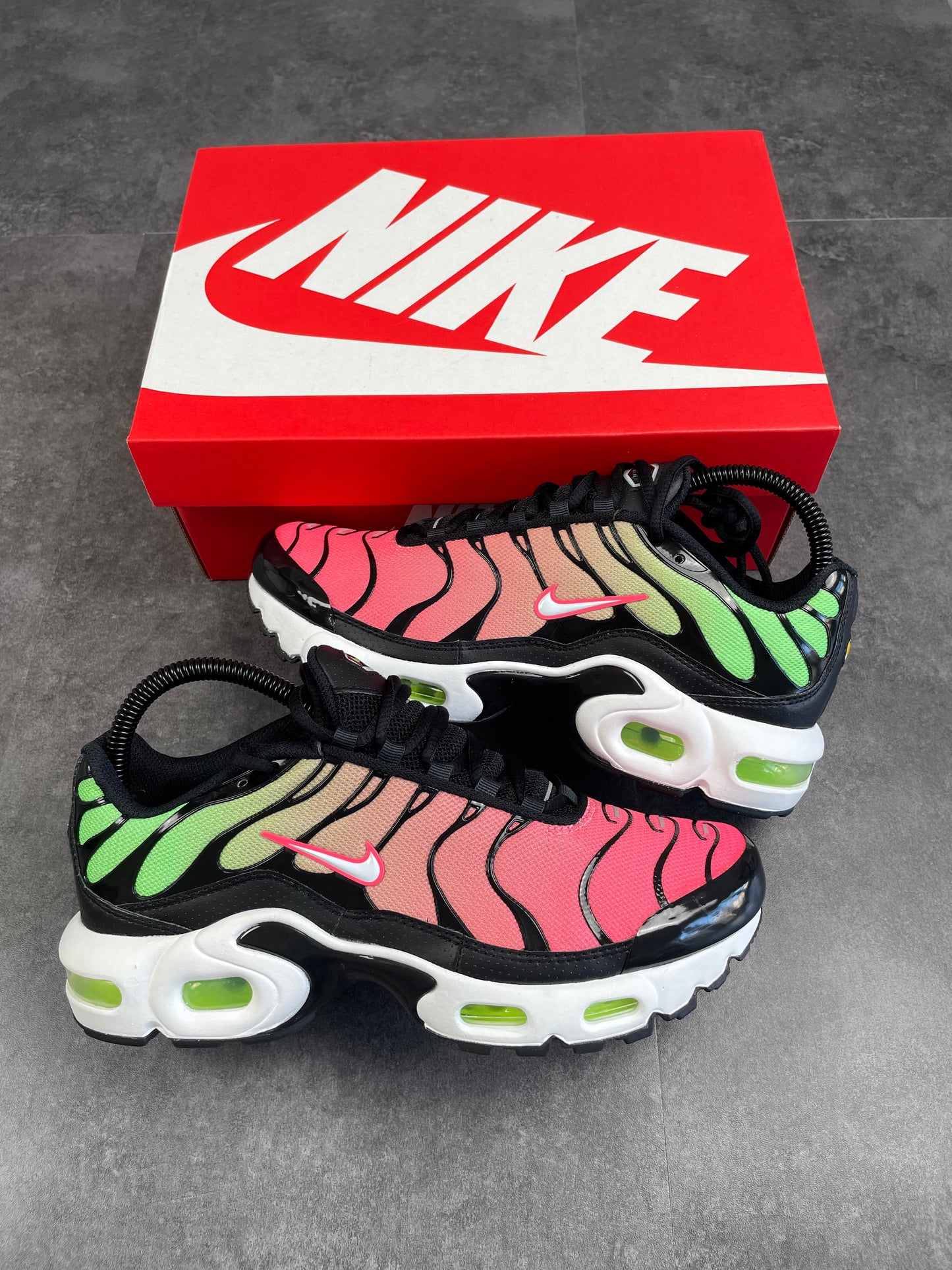 NIKE AIR MAX PLUS (GS)