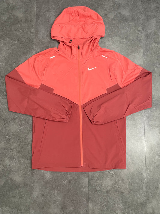 NIKE UV WINDRUNNER - ADOBE