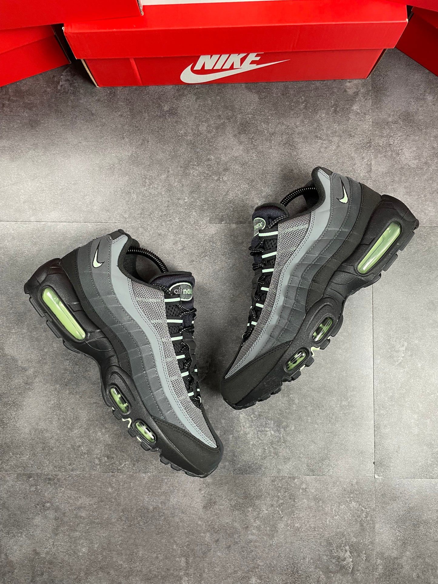 NIKE AIR MAX 95 - 'VAPOUR GREEN'