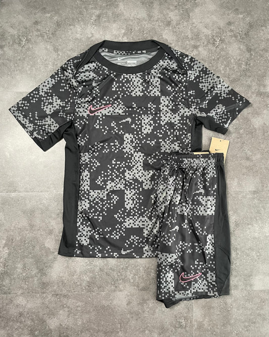 NIKE ACADEMY PRO GRAPHIC SET - BLACK/PINK