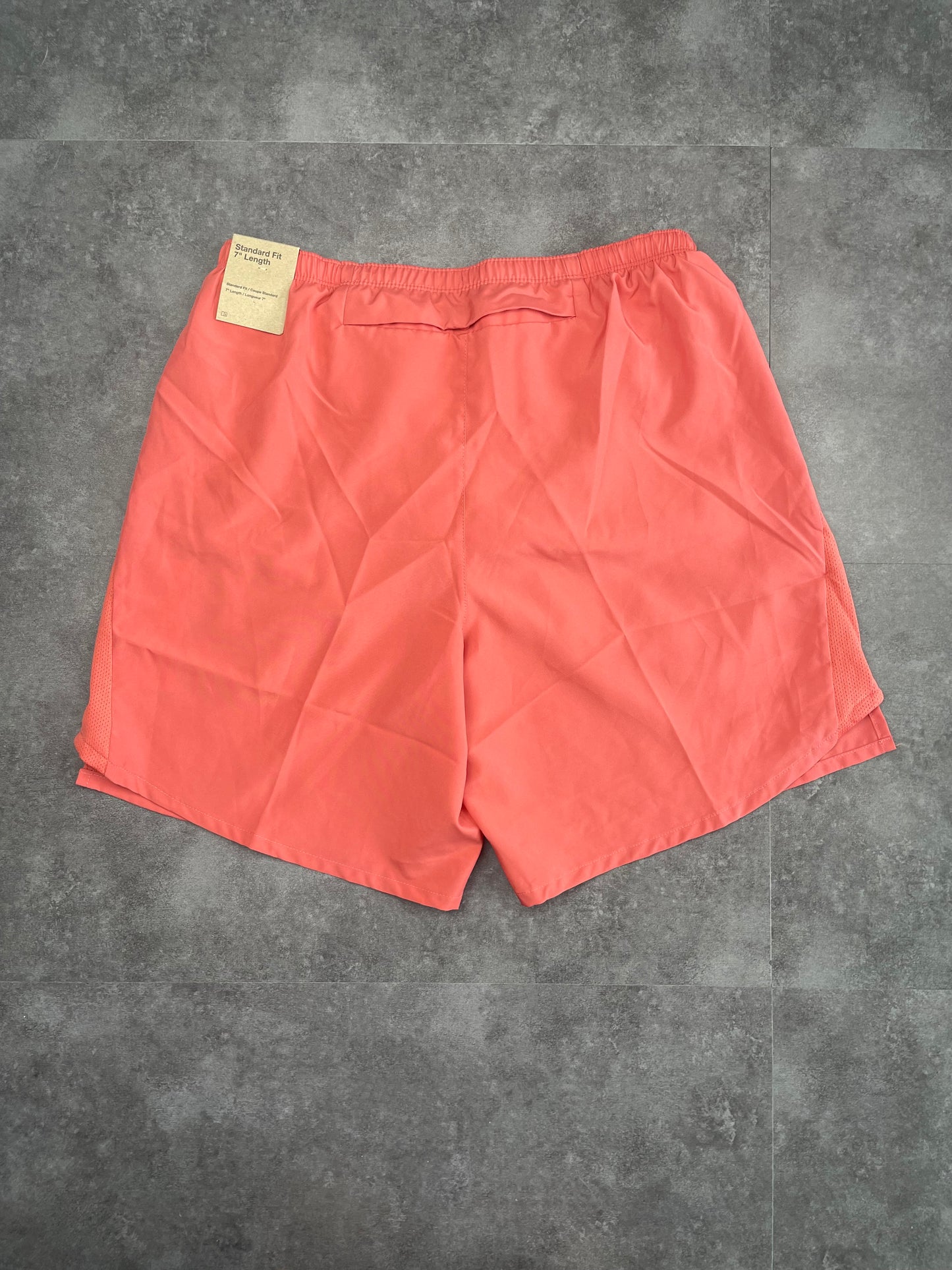 NIKE CHALLENGER 7" SHORTS - ADOBE RED