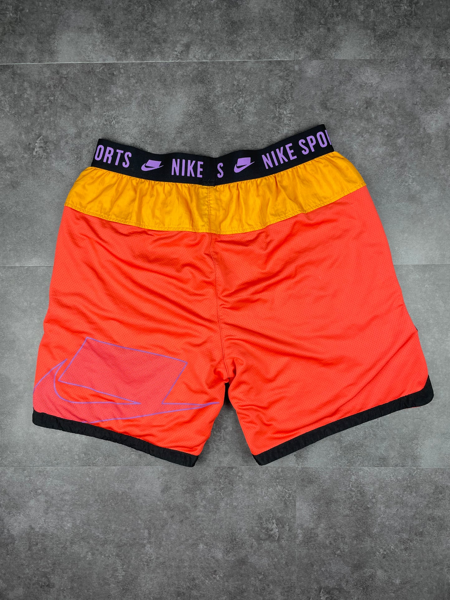 NIKE DRI-FIT LOOSE TRAINING SHORTS - RARE