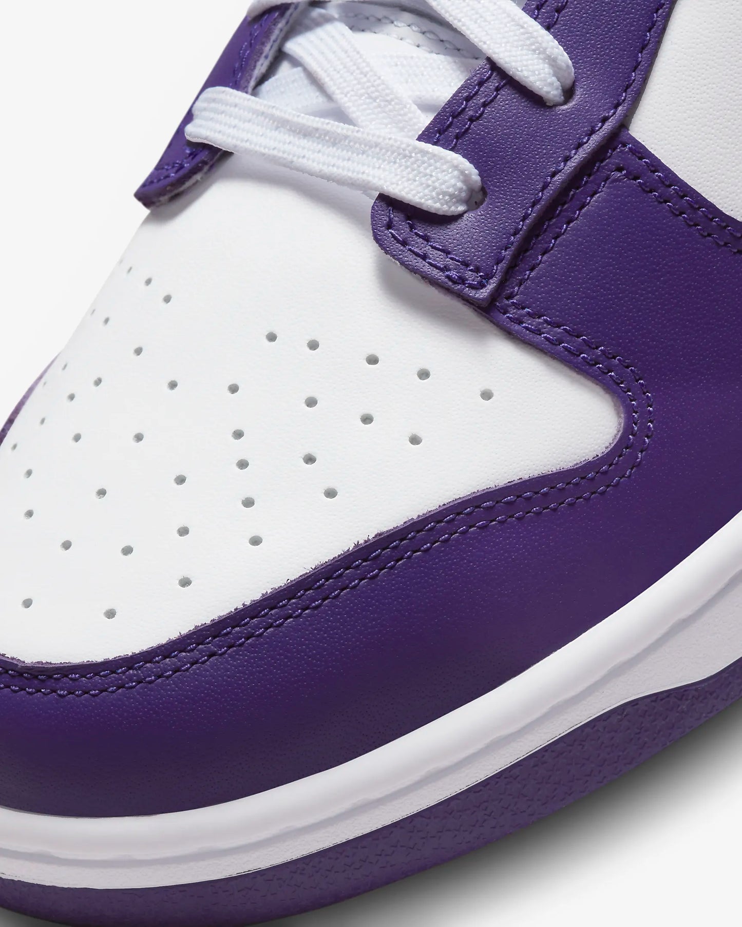 NIKE DUNK - CHAMPIONSHIP PURPLE