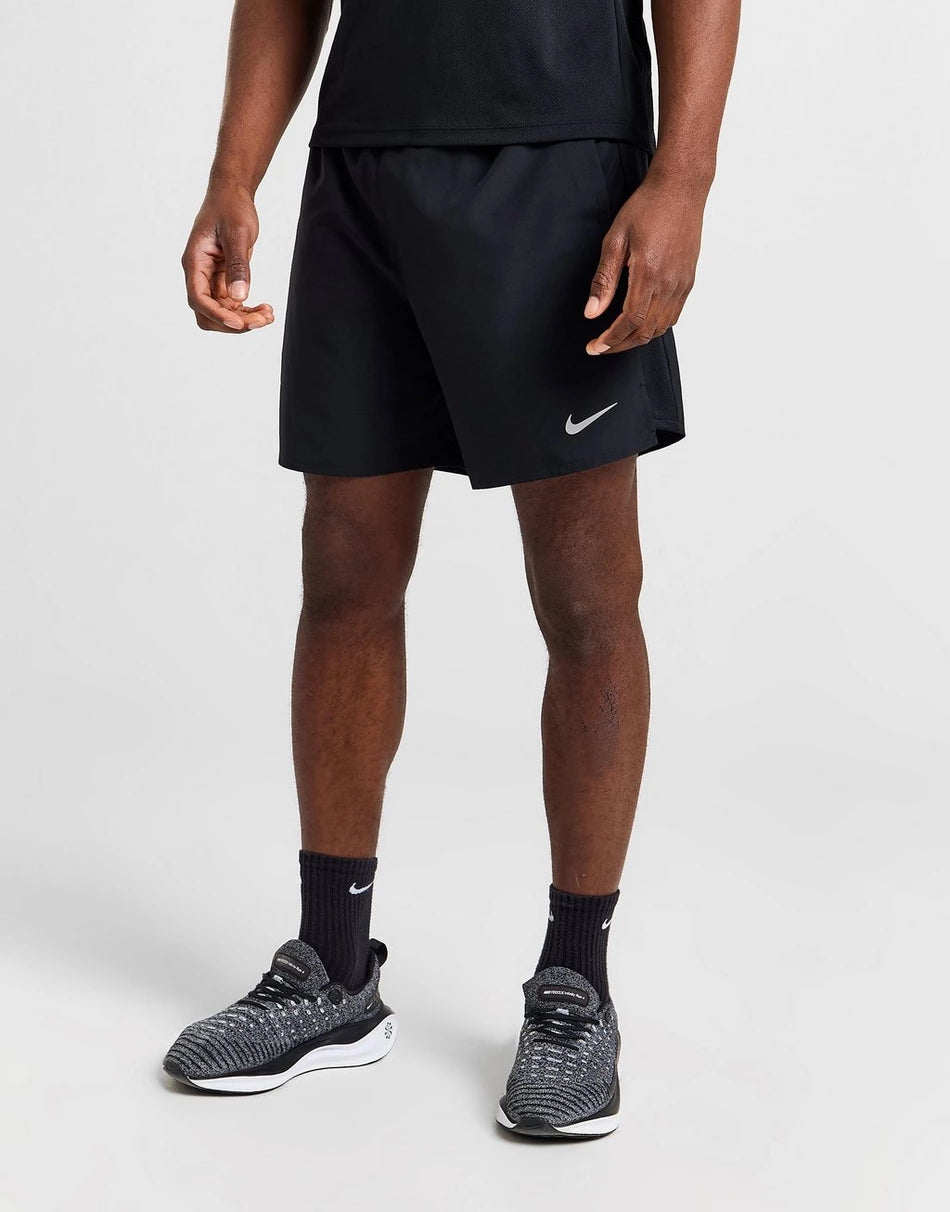 NIKE CHALLENGER SHORTS 7" - BLACK