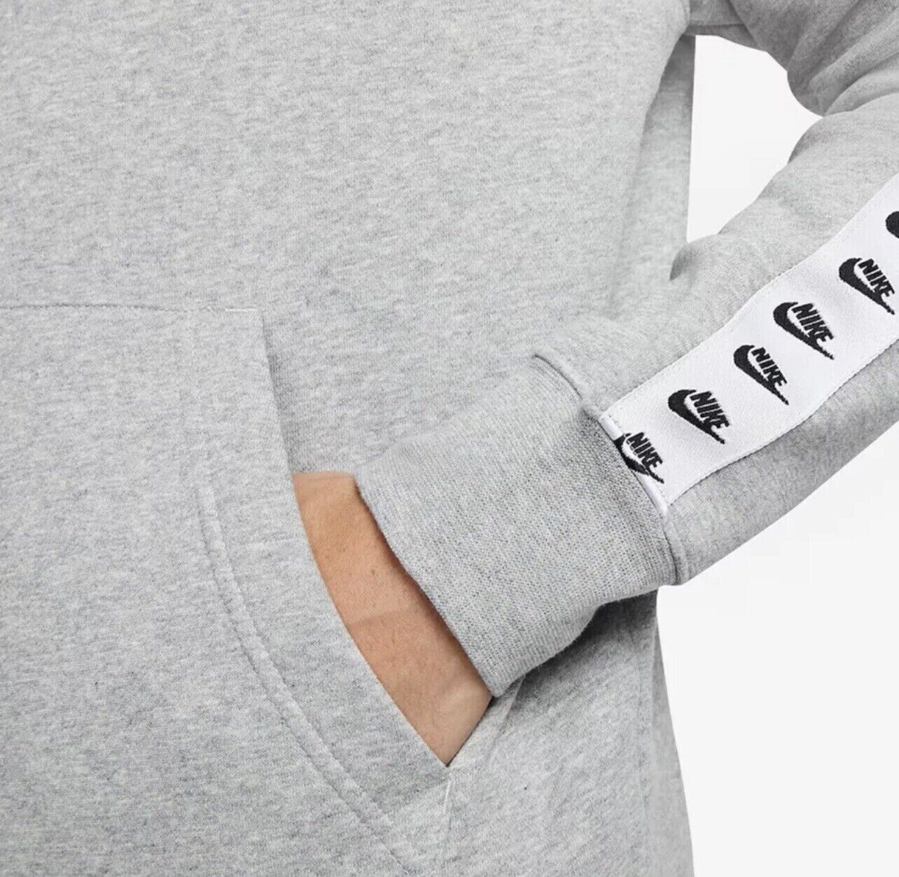 NIKE - GREY REPEAT TRACKSUIT